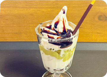 ミニパフェピスタチオチョコレート